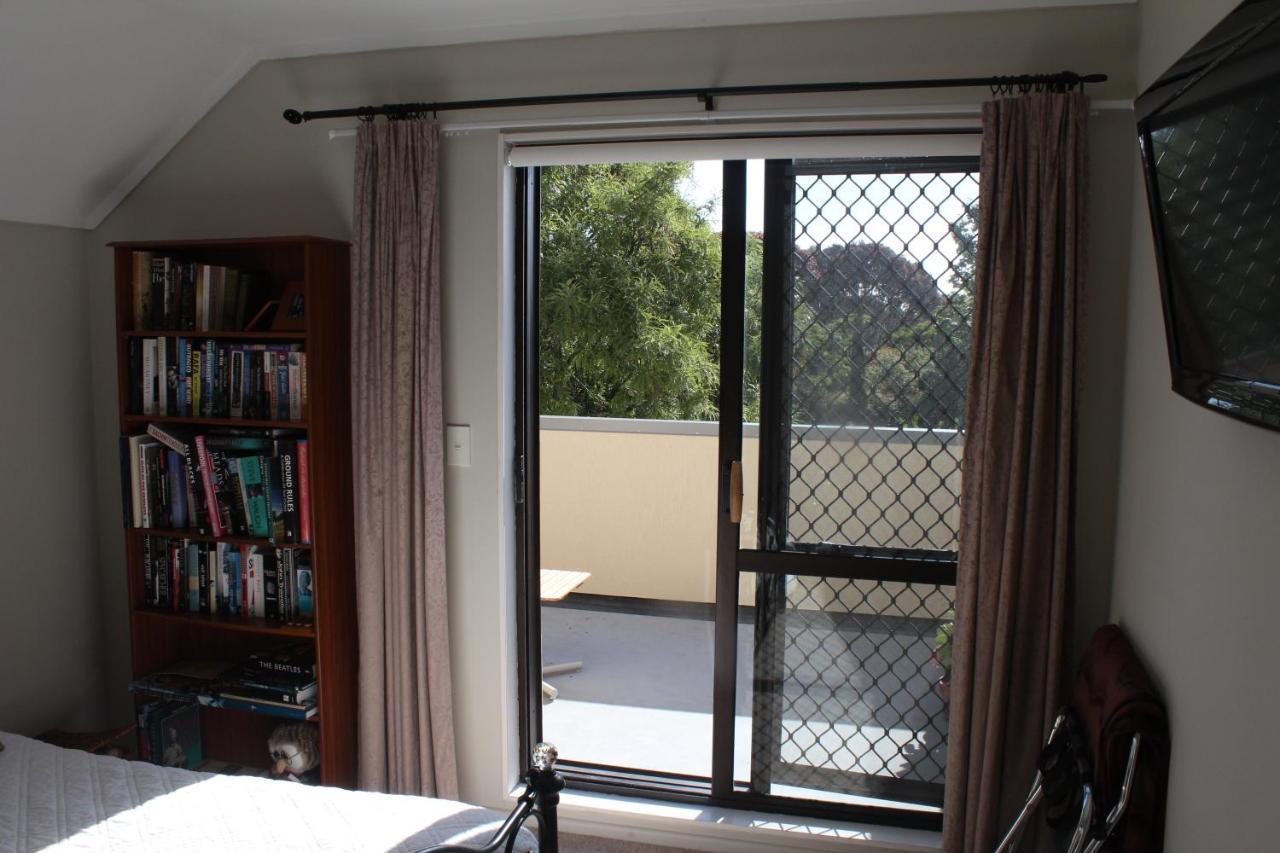 Quiet And Cosy Apartamento Waikanae Exterior foto