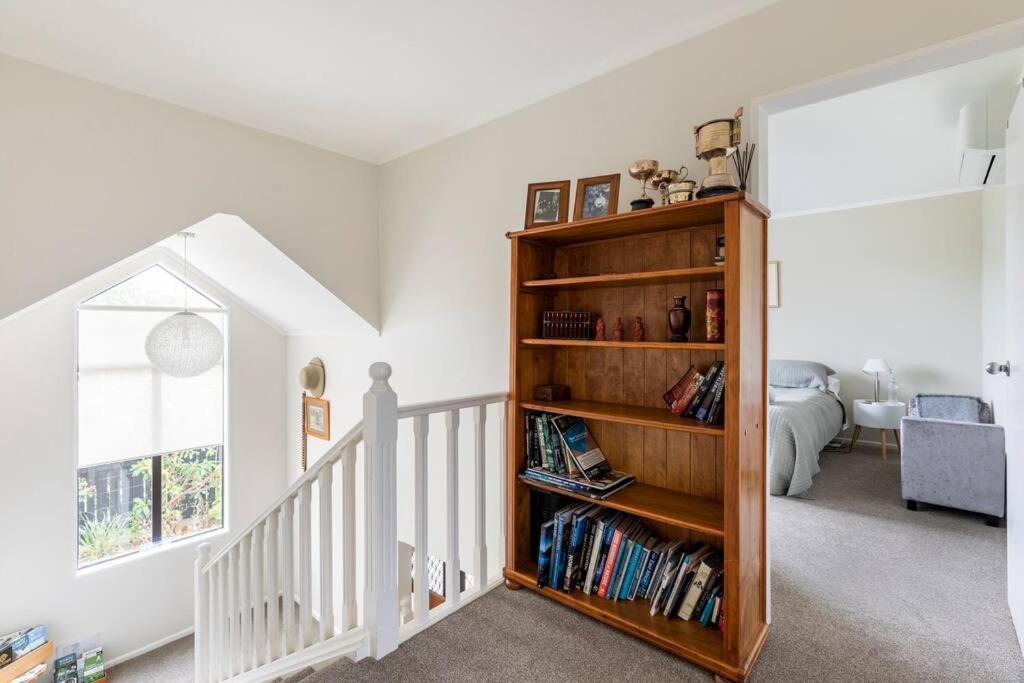 Quiet And Cosy Apartamento Waikanae Exterior foto